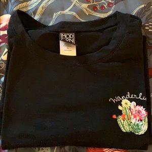 Wanderlust black tee